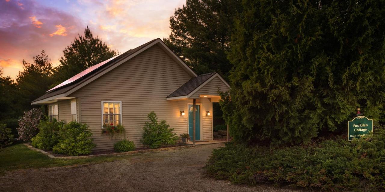 Hawk Valley Retreat & Cottages Galena Exterior photo